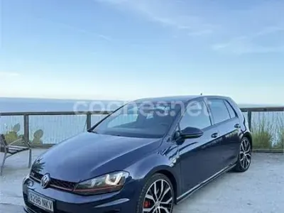Usado VW Golf VII GTI 230 CV (169 kW) 2015 Azul Berlina