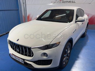 Usado Maserati Levante 275 CV (202 kW) 2021 Blanco SUV