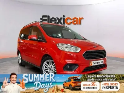 Usado Ford Tourneo Trend 102 CV (75 kW) 2019 Rojo Van