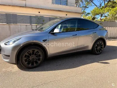 Usado Tesla Model Y RWD 250 kW (340 CV) 2025 Eléctrico SUV