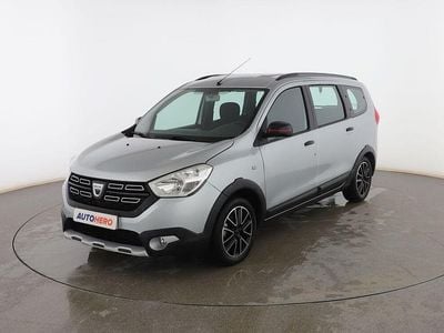 Usado Dacia Lodgy 131 CV (96 kW) 2020 Gris Monovolumen
