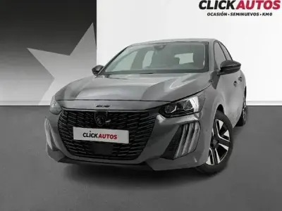 Usado Peugeot 208 Allure 100 CV (73 kW) 2025 Negro Utilitario