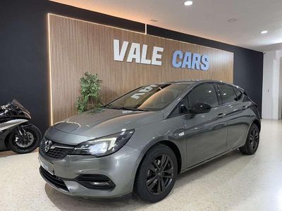Usado Opel Astra GS Line 105 CV (77 kW) 2020 Gris Utilitario