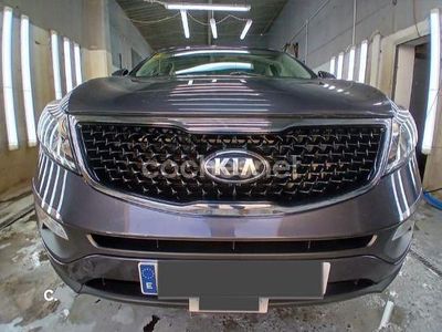 Usado Kia Sportage 115 CV (84 kW) 2015 Gris / plata SUV