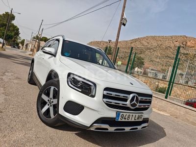 Mercedes GLB220