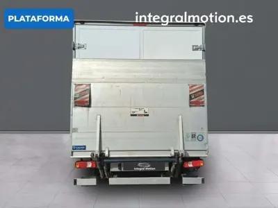 Usado Iveco Daily 156 CV (114 kW) 2023 Blanco Van