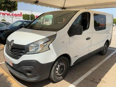 Blanco Usado 2015 Renault Trafic Authentique Monovolumen | 18.800 €