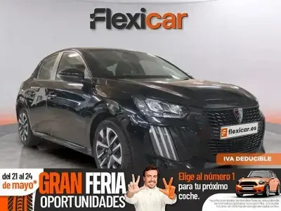 Usado Peugeot 208 Allure 100 CV (73 kW) 2024 Negro Utilitario