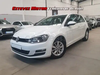 Usado VW Golf VII Advance 105 CV (77 kW) 2014 Blanco Berlina