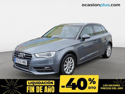 Gris Usado 2014 Audi A3 Attraction Berlina | 13.150 € (Buen precio)