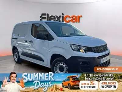 Usado Peugeot Partner 102 CV (75 kW) 2022 Blanco Monovolumen