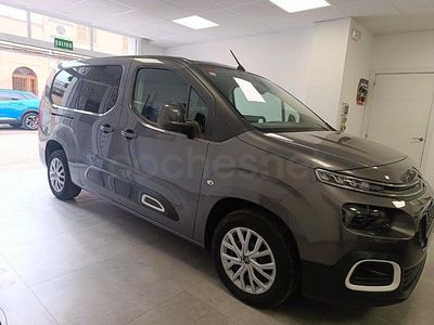 Usado Citroën Berlingo Feel 110 CV (80 kW) 2021 Gris / plata Monovolumen