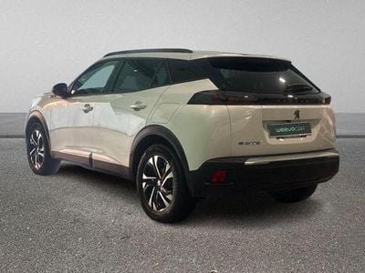 Usado Peugeot e-2008 Allure 100 kW (136 CV) 2021 Blanco SUV