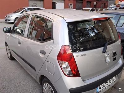 Usado Hyundai i10 Comfort 78 CV (57 kW) 2010 Gris / plata Utilitario