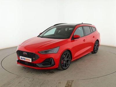 Usado Ford Focus ST 280 CV (205 kW) 2024 Rojo Familiar
