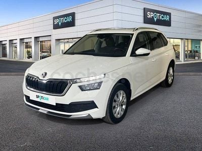 Usado Skoda Kamiq Ambition 95 HP (69 kW) 2021 Branco SUV