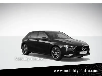 Usado Mercedes A200 Advanced 150 CV (110 kW) 2024 Negro