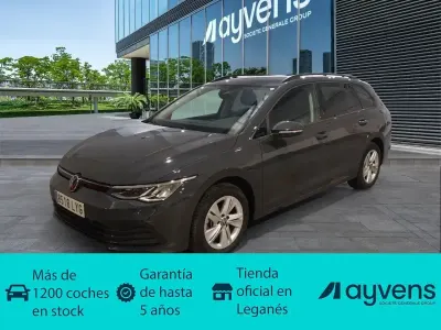Usado VW Golf VIII Life 116 CV (85 kW) 2022 Gris Familiar