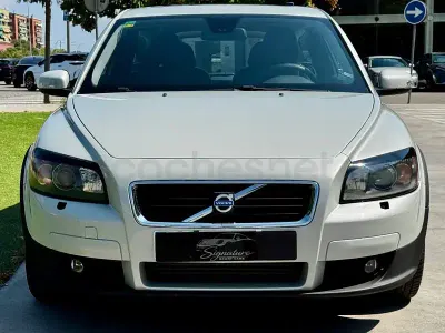 Usado Volvo C30 Momentum 136 CV (100 kW) 2007 Gris / plata Utilitario