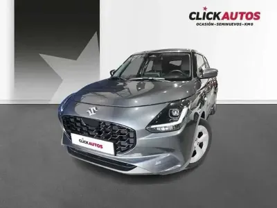 Usado Suzuki Swift 83 CV (61 kW) 2025 Gris Utilitario