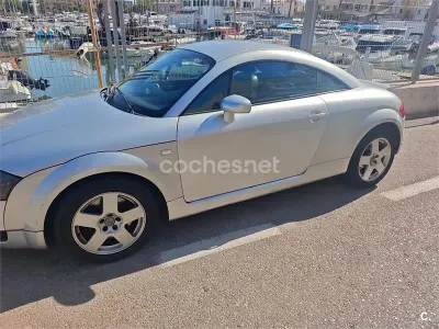 Usado Audi TT 180 CV (132 kW) 1999 Gris / plata Coupe