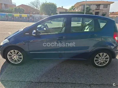 Begagnad Mercedes A200