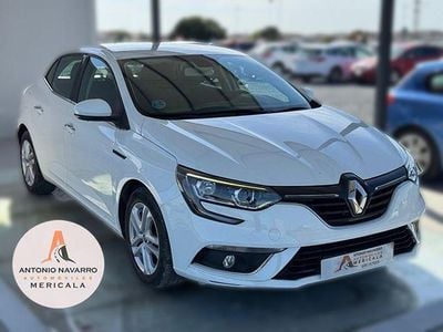 Usado Renault Mégane IV Bose Edition 116 CV (85 kW) 2018 Blanco Berlina