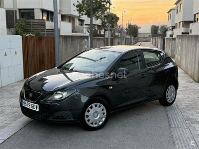 Usado Seat Ibiza Stylance 85 CV (62 kW) 2008 Gris / plata Berlina