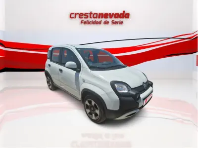 Usado Fiat Panda Cross Cross 71 CV (52 kW) 2023 Utilitario