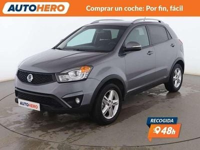 Gris Usado 2014 Ssangyong (KGM) Korando Limited SUV | 10.199 € (Precio justo)