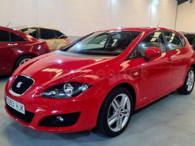 Usado Seat Leon Copa 105 CV (77 kW) 2012 Rojo Berlina