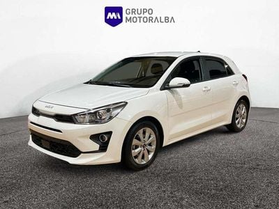 Blanco Usado 2021 Kia Rio Utilitario | 13.990 € (Precio justo)