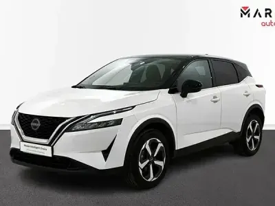 Usado Nissan Qashqai N-Connecta 140 CV (102 kW) 2024 Lunar white midnight black SUV