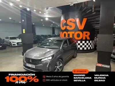 Begagnad Peugeot 3008 Allure 227 HK (166 kW) 2023 Grå SUV