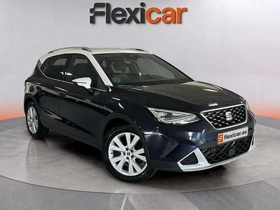 Usado Seat Arona Xperience 110 CV (80 kW) 2022 Azul SUV