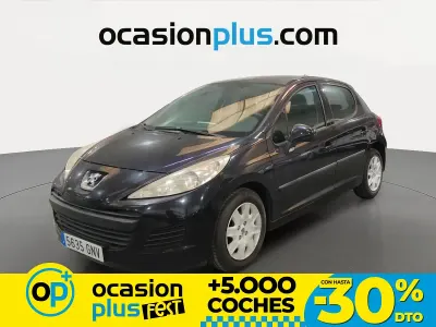 Usado Peugeot 207 70 CV (51 kW) 2009 Negro Utilitario