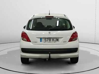 Begagnad Peugeot 207 Active 70 HK (51 kW) 2012 Vit Sedan
