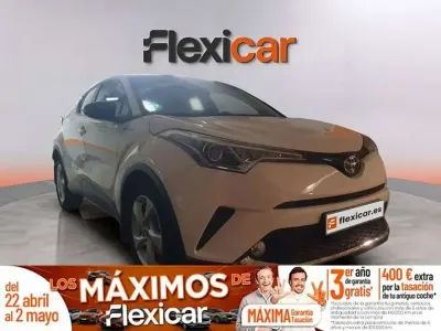 Usado Toyota C-HR Active 122 HP (89 kW) 2018 Branco SUV