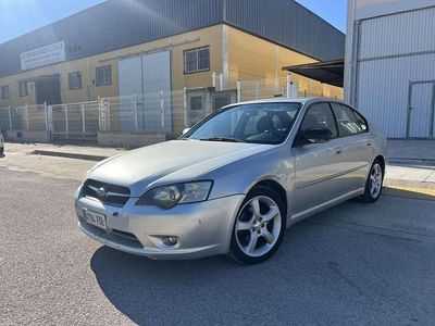 Gris Usado 2006 Subaru Legacy Berlina | 4490 €