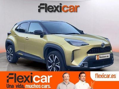 Usado Toyota Yaris Hybrid Edition 116 CV (85 kW) 2022 Amarillo SUV