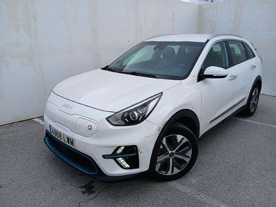 Usado Kia e-Niro 150 kW (204 CV) 2022 Blanco SUV