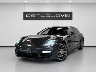 Usado Porsche Panamera GTS Sport Turismo Sport Turismo 460 CV (338 kW) 2019 Gris / plata Familiar