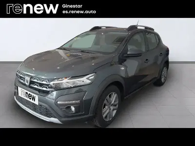 Usado Dacia Sandero Essentiel 91 CV (66 kW) 2022 Gris Berlina