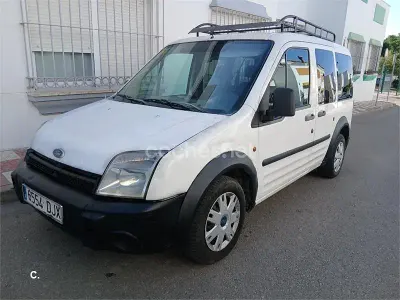 Usado Ford Transit 76 CV (55 kW) 2001 Blanco Familiar