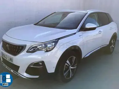 Käytetty Peugeot 3008