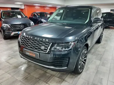 Usado Land Rover Range Rover Vogue 339 CV (249 kW) 2018 Gris / plata SUV