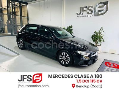Usado Mercedes A180 116 CV (85 kW) 2020 Negro Berlina