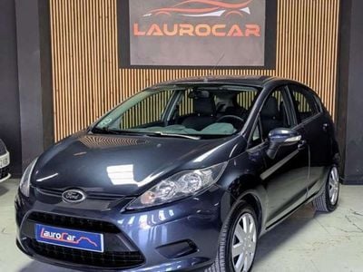 Usado 2010 Ford Fiesta Trend Utilitario | 5999 € (Precio justo)