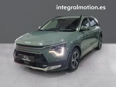 Usado Kia Niro 183 CV (134 kW) 2023 Verde SUV