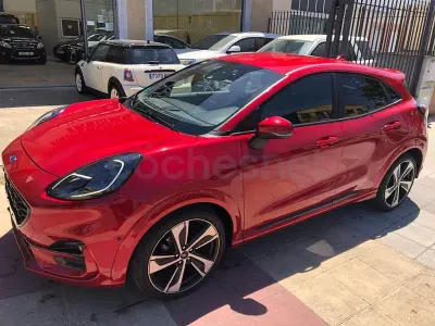 Usado Ford Puma ST-Line 125 CV (91 kW) 2021 Granate SUV
